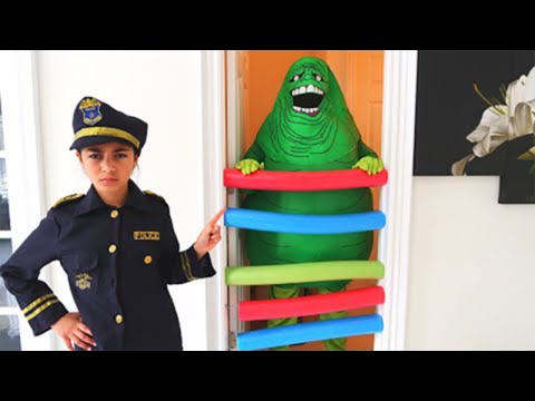 Heidi and Zidane as police! Rules of conduct for children!