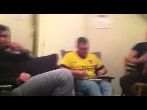 Hilarious Arsenal Fan Celebrates Arshavin's Winning Goal Vs Barcelona Champions League