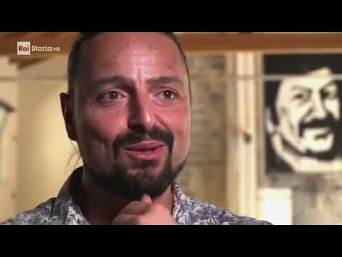 Spunta la luna dal monte, Pierangelo Bertoli e Tazenda - Il racconto