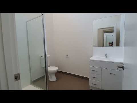 2/15 Wellington Road, Box Hill