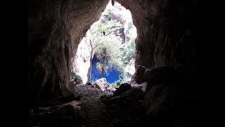 Download lagu THE HISTORY OF CHINHOYI CAVES IN ZIMBABWE (MINI-DOCUMENTARY) mp3