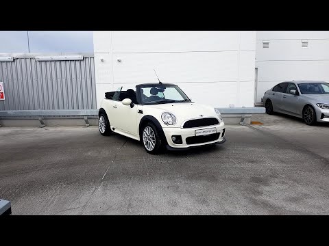 151D30717 - 2015 MINI CONVERTIBLE One 14,995