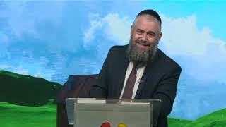 הרב אבנר קוואס - בטיפ לחיי הנישואין! (הרב אבנר קוואס) - התמונה מוצגת ישירות מתוך אתר האינטרנט יוטיוב. זכויות היוצרים בתמונה שייכות ליוצרה. קישור קרדיט למקור התוכן נמצא בתוך דף הסרטון