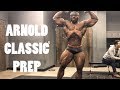 2018 Arnold Classic Prep | IFBB PRO COURAGE OPARA | Shoulders & Posing w/ Coach Ray Baker