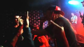 Close Your Eyes en Argentina - Song for the Broken