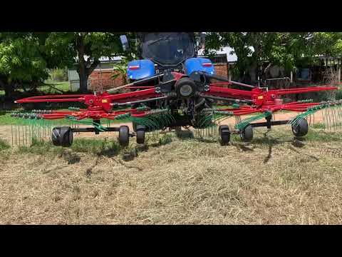 Kverneland 9464m folding out and up