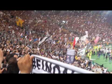 Juventus - milan finale coppa italia la premiazione e storia di un grande amore