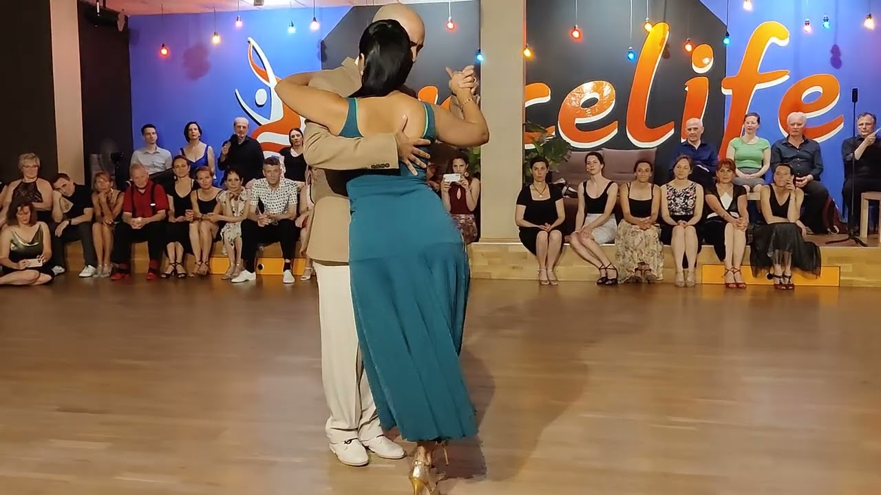 Video thumbnail for Corina Herrera & Geronimo Dorkas: Ricardo Tanturi - EN EL SALON