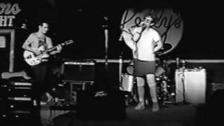 beat happening * NOISE * live @ Kelly's ~ Norman, OK. 4-12-92