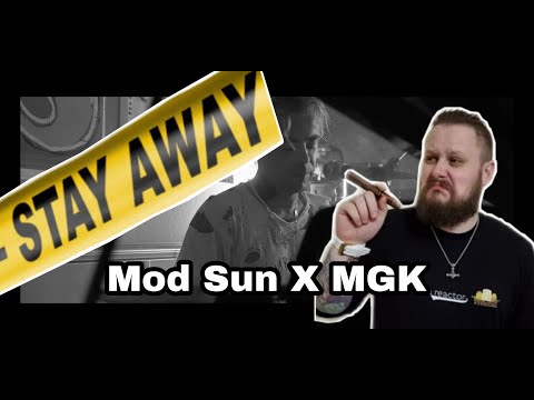 Score Card Reactions : Mod Sun - Stay Away ft.  Machine Gun Kelly