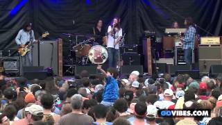 The Black Crowes performs &quot;Ballad In Urgency&quot; at Gathering of the Vibes Music Festival 2013