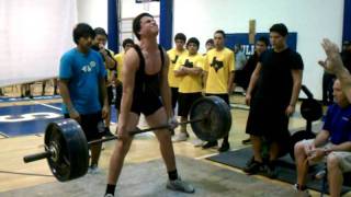 preview picture of video 'Dylan Aguinaga lifting 420 in deadlift'