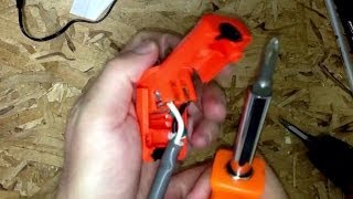 How to Replace a Male Plug on your Extension Cord