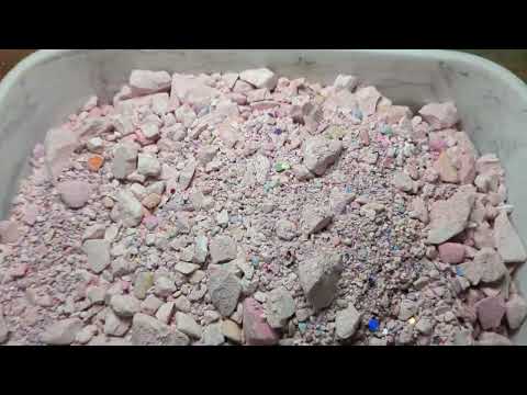 Sifting & Rolling Gym Chalk