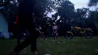 Download lagu Status WhatsApp Joget Lucu Ala Anak Motor mp3 Download lagu Status WhatsApp Joget Lucu Ala Anak Motor mp3