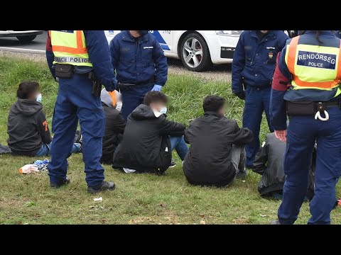 Hét illegális bevándorló szállt ki a szír sofőr autójából Szombathely határában
