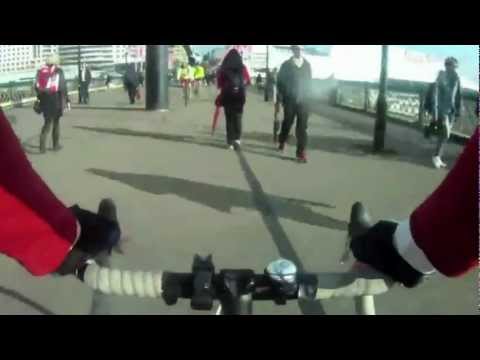 Peak hour in Pyrmont: bike lanes for the bridge?