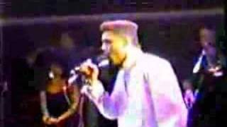 No Doubt live at Mod Expo 1987 (stage footage)