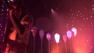 Purity Ring - Heartsigh (live at Motel Mozaique 2015)