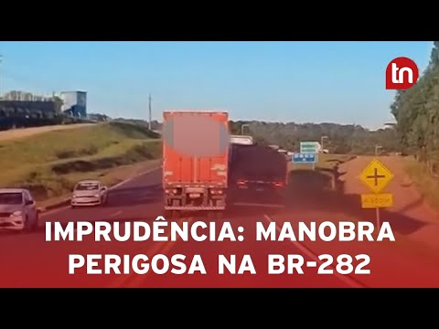 Caminhoneiros duelam em ultrapassagem e quase causam acidente em SC