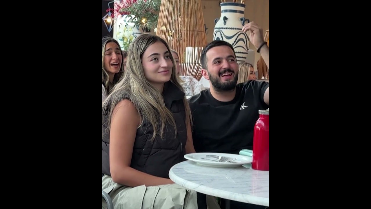 ڤیدیۆ | کاردانەوەی هاندەرانی ئێران، لە کافێیەکی تاران ببینە، دوای ئەوەی گۆڵی یەکەم دەکەن