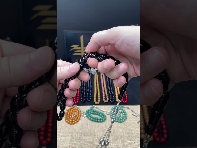 سبحة مسكي باللون الاسود البراق , خيط بروبلين متين...