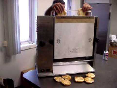 download lagu mp3 mp4 Slim Toaster, download lagu Slim Toaster gratis, unduh video klip Slim Toaster