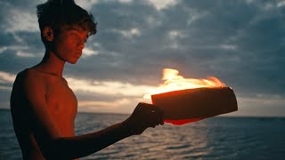 Your Touch Makes Others Invisible – trailer | IFFR 2025