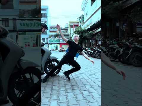 Trne bắt cái ghế | #HolidaysWithShorts #beneagle #heroic #kungfu #martialarts #action #trending