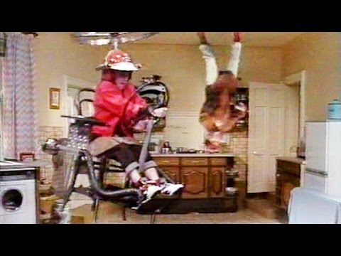 Mike and Angelo S4E10 (1991) - FULL EPISODE