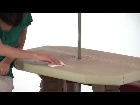 Step2 Naturally Playful Picnic Table with Umbrella