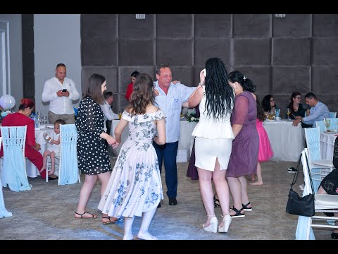 Ritmuri vesele country si folk