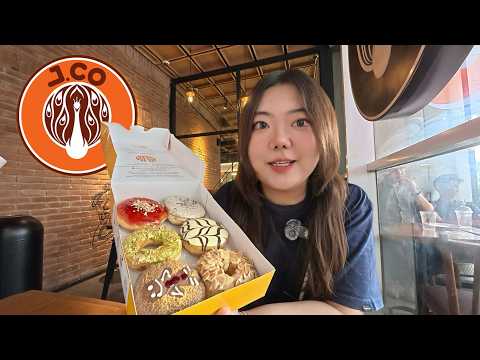 First Time Trying J.CO DONUTS in Indonesia 🇮🇩 Best Donuts in the World?!