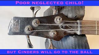 Video thumbnail for SDGR Soundgear SR300E Ibanez. One of my favourite bass guitars. Lots of controls. by Lennon Luthier & Georgie Girl