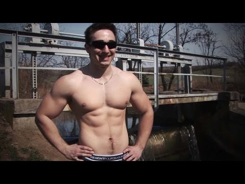 Junior bodybuilder Tomas Horak - Outdoor posing, part 4