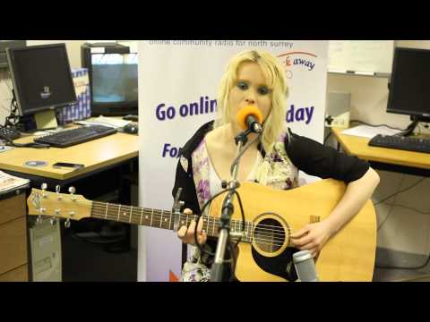 Under The Radar Live Sessions: Béla Takes Chase - How Far