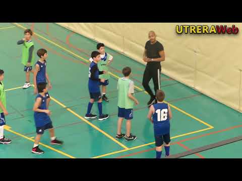 BALONCESTO LIGA PROVINCIAL ALEVÍN DE SEVILLA: C.B. PARADAS - CLUB BALONCESTO  UTRERA