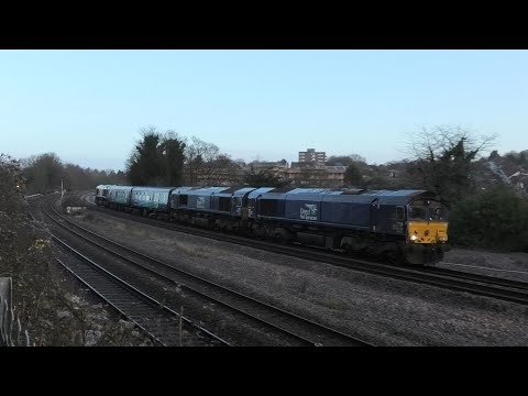 66432 + 66422 TnT 66421 , 5Z74 @ Horfiled Bank, Bristol 14-12-20