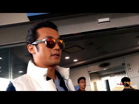 [직캠] 재미삼아 일본친선경기후 입국하는 안재욱(Ahn JaeWook)