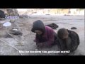 Сирия, голодные дети собирают крошки хлеба!! 