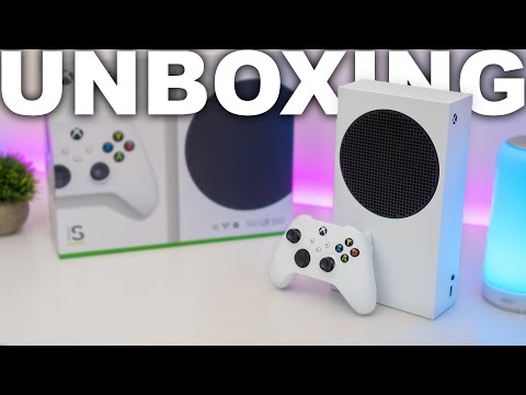 Xbox Series S Unboxing, Setup, and Gameplay