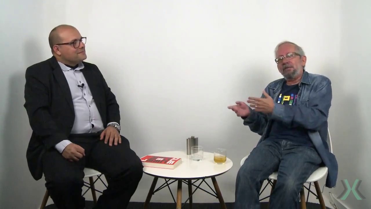 Entrevista com Antônio Risério, que esteve na Feira do Livro autografando o livro "Que você é esse?"