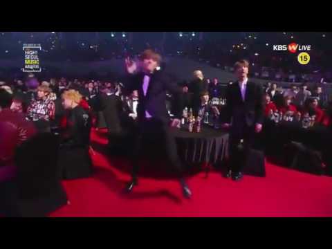 BTS V/TAEHYUNG DANCING TO 'WATCH ME WHIP/NAE NAE'