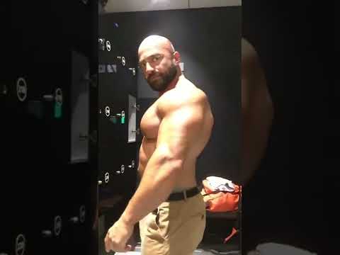 hot muscle daddy takes his clothes off