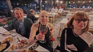 Гуляем в тесной компании, отмечаем 70 непонятно откуда набежавших лет