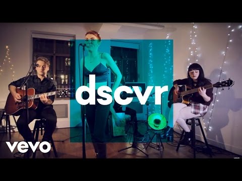 Chlöe Howl - Rumour (Live) - dscvr ONES TO WATCH 2014