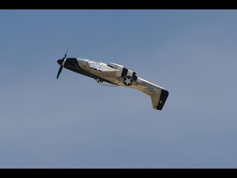 Aggresive Maneuvers in a P-51D Mustang