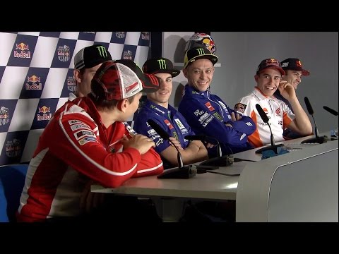 Who would battle who in the final corner at Jerez?