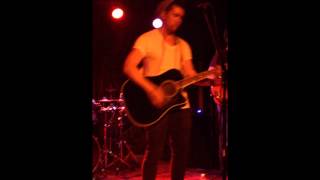 Beat It/Baby One More Time/Sunday Morning medley - Joseph Vincent