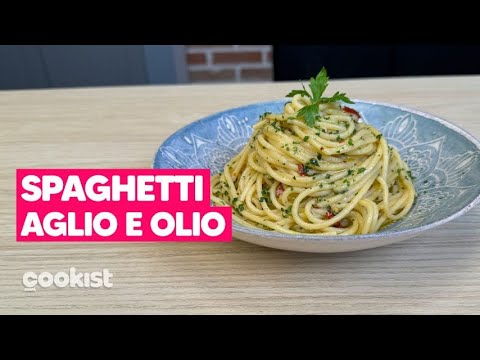 SPAGHETTI AGLIO, OLIO E PEPERONCINO 🌶️ la ricetta facile e veloce per farli CREMOSI 😋